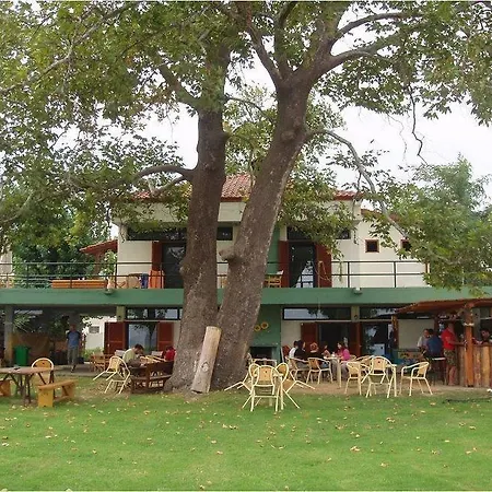 Summit Zero Hostel Plaka Litochorou