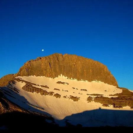 Summit Zero بيت شباب بلاكا ليتوشورو